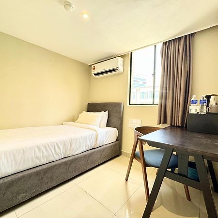 Kingston Hotel 6 - Changkat, Bukit Bintang Kuala Lumpur Exterior photo