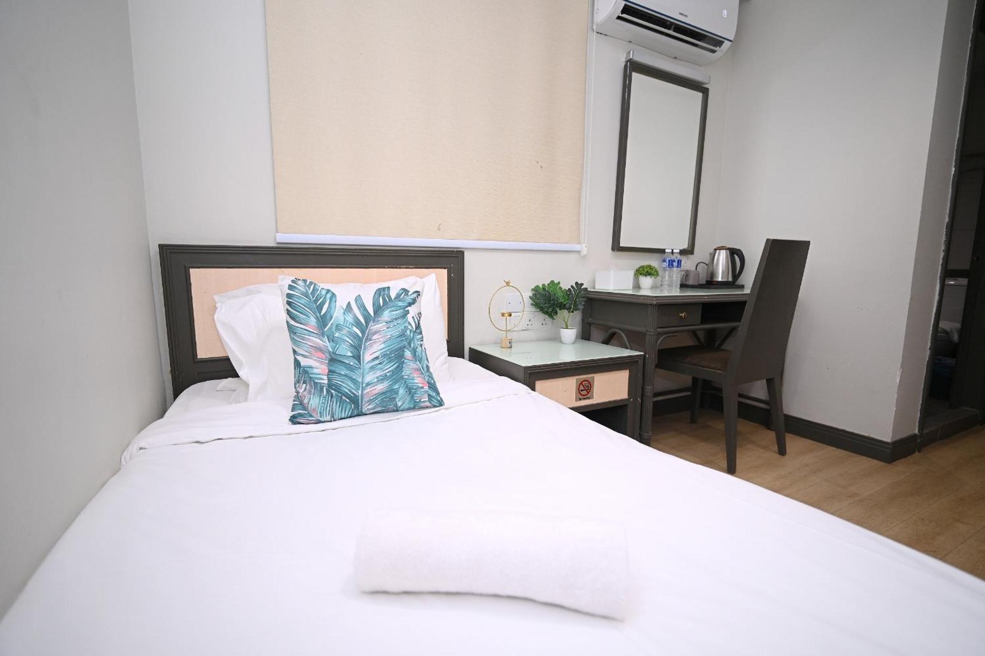 Kingston Hotel 6 - Changkat, Bukit Bintang Kuala Lumpur Exterior photo